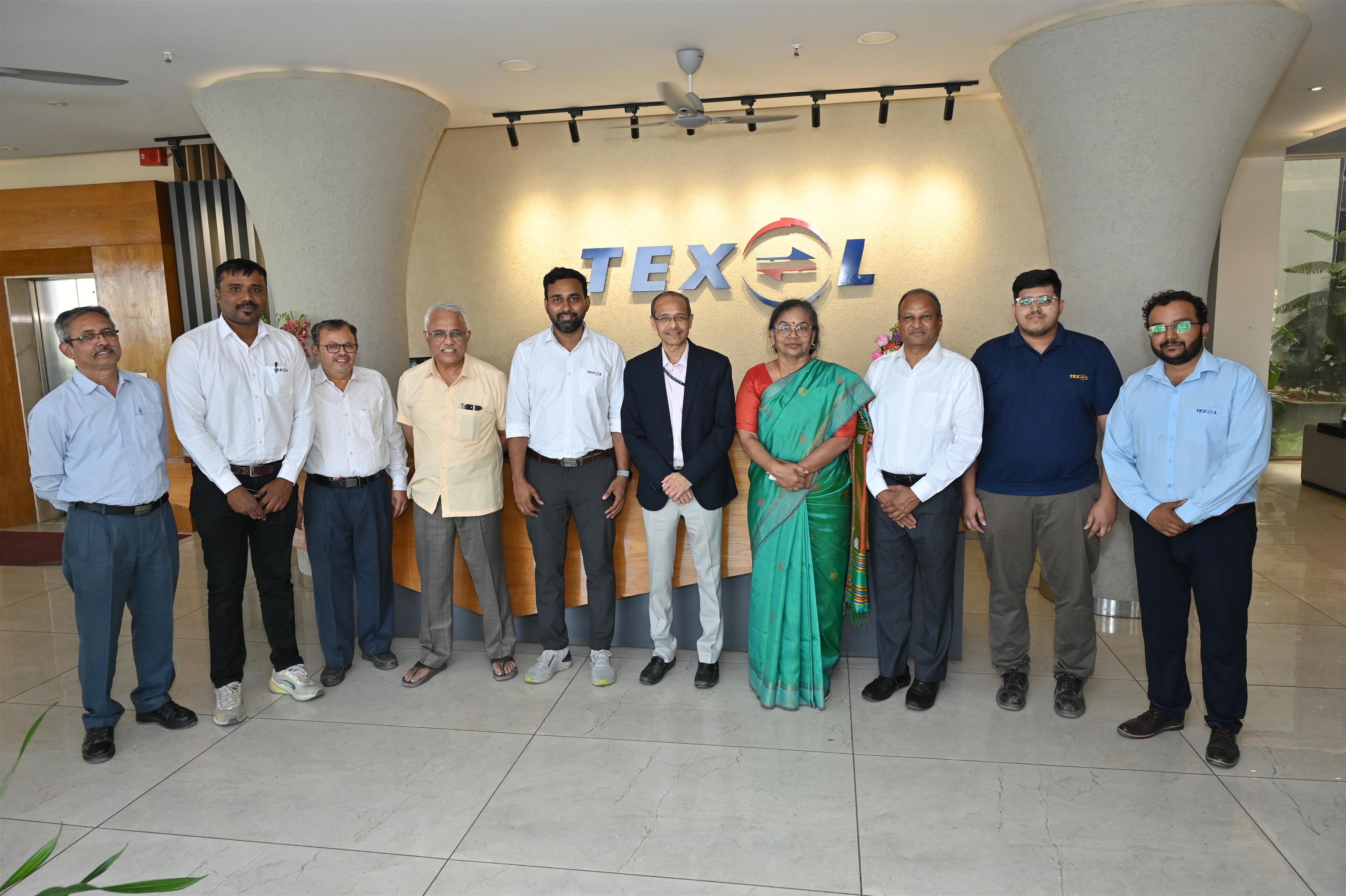 53C7CEE2-048C-4512-B00A-78161576ABB3_DSC_1863